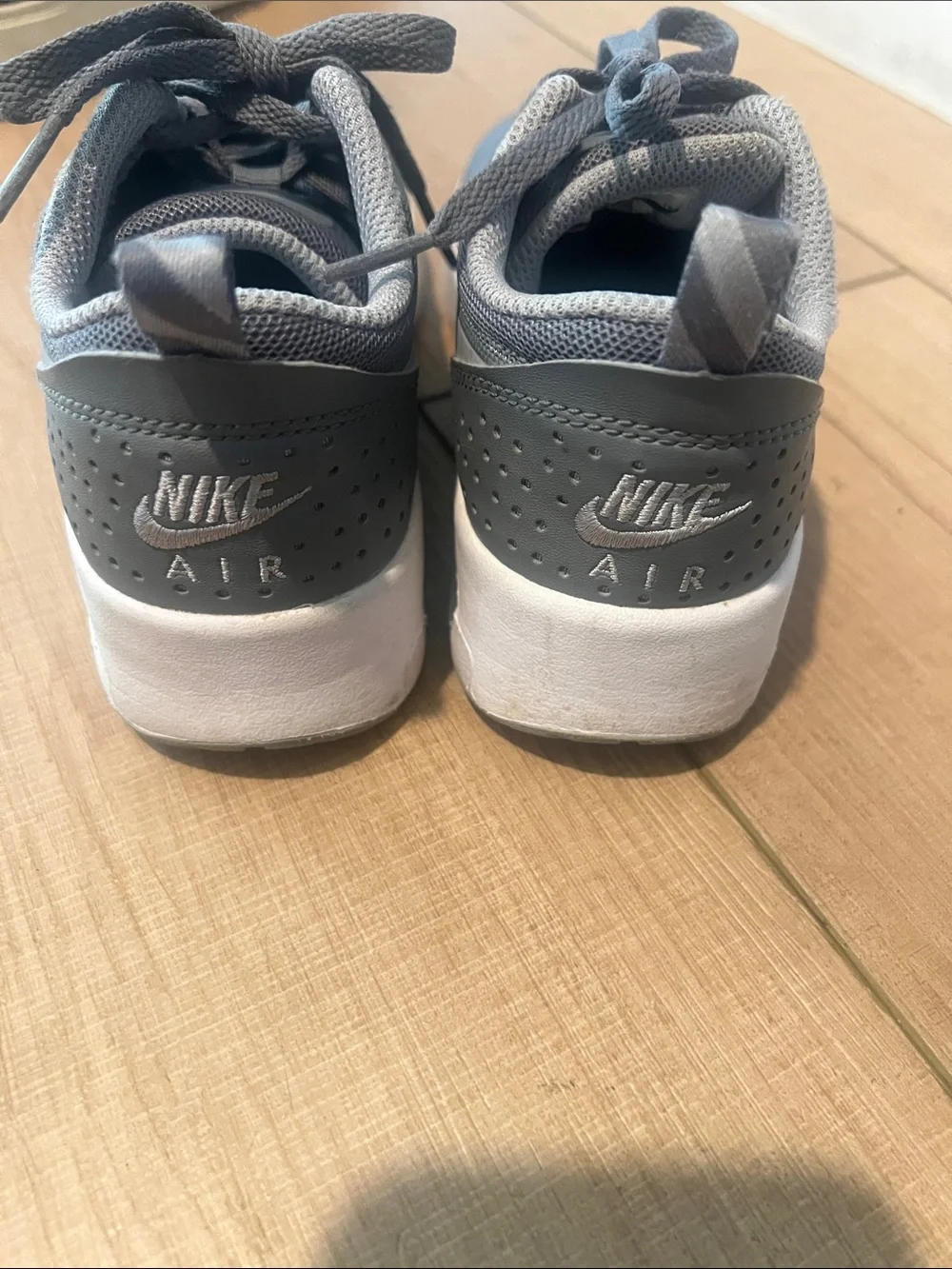 Nike Kids Grey and White Mesh Sneakers